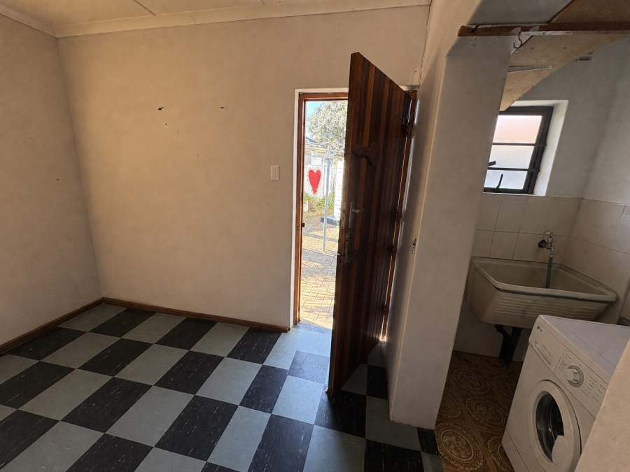 4 Bedroom Property for Sale in Nahoon Beach Eastern Cape